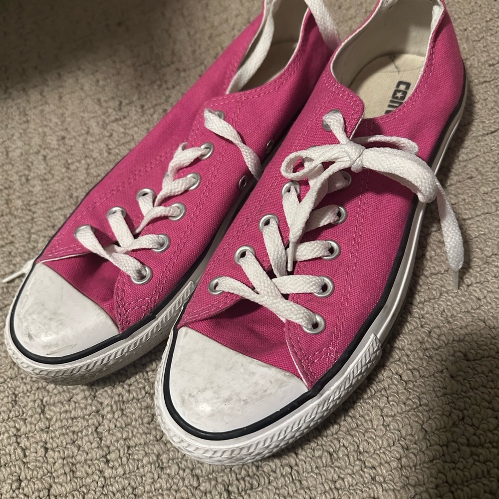 Pink converse chuck taylor